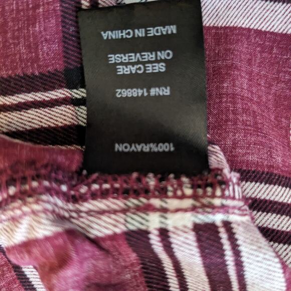 Torrid size 2 lightweight button down plaid shirt - Picture 6 of 8